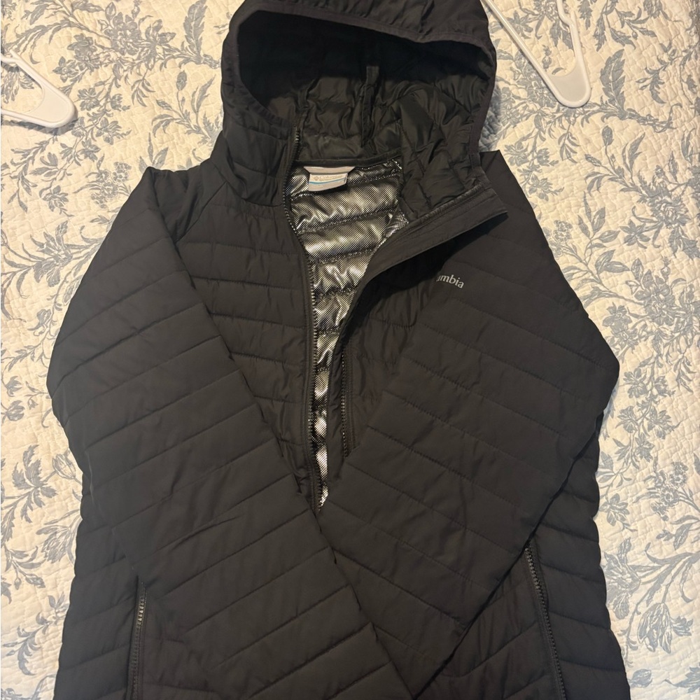 Columbia Women's Black Quilted Puffer Jacket